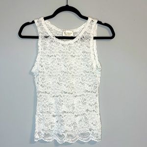 Victoria’s Secret Gold Label White Lace Top Size Large